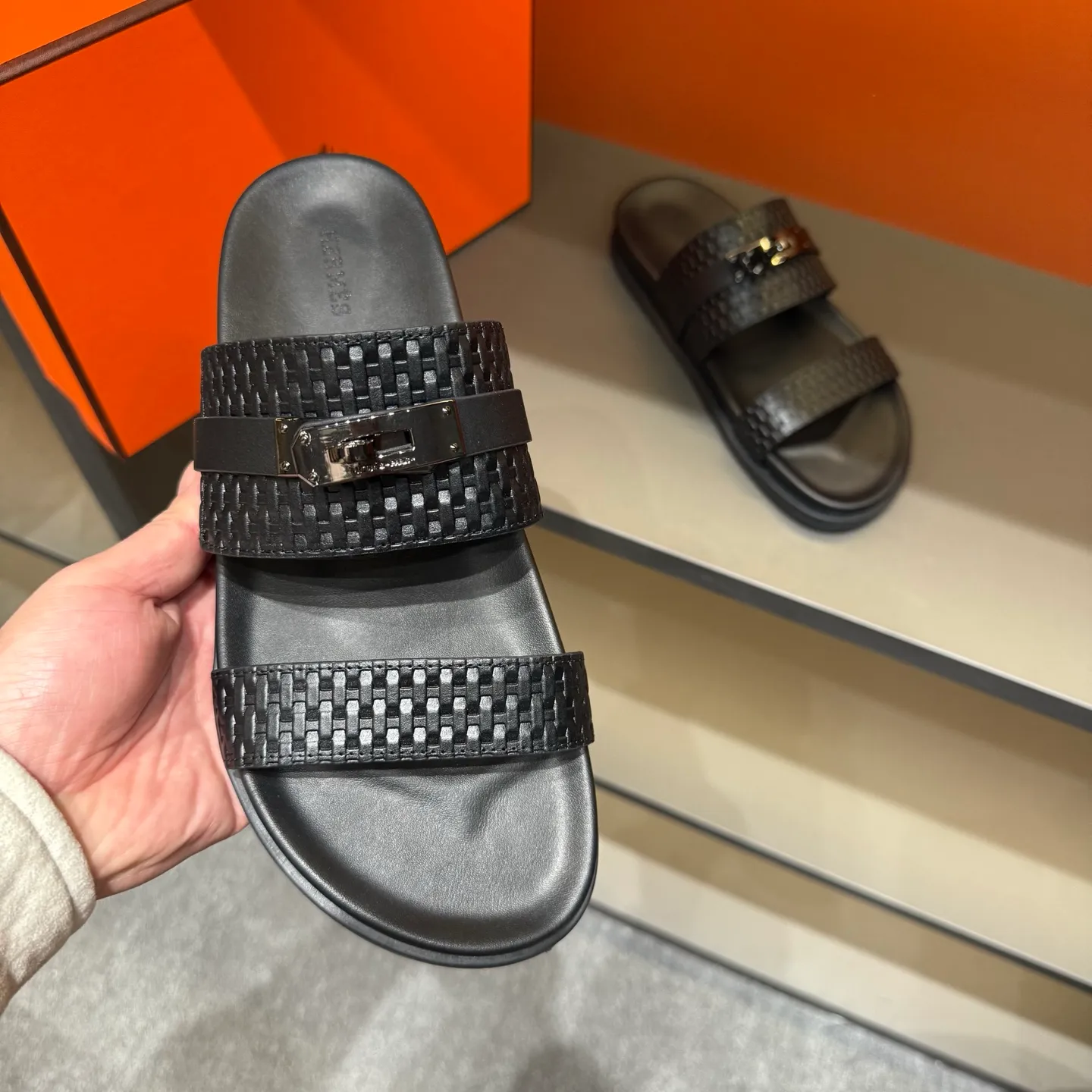 Men's shoes 💰300, size 38-45, the new 2014 summer Hermes shoes are the same as the original ones, handmade by masters! ❥High-end customization, exclusive products, the highest version in the industry⚠❥Using: Hermers upper: (pursuing top walking comfort) ✨Top quality on sale━━━━Hermes━━━━━
